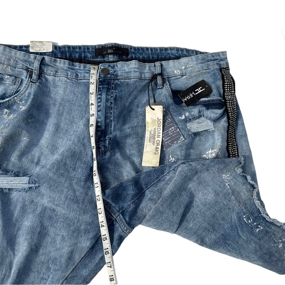 Jordan Craig Legacy Edition Men Light Wash Jean Shorts Sz 48x12 Ripped Bling NWT - Picture 7 of 13